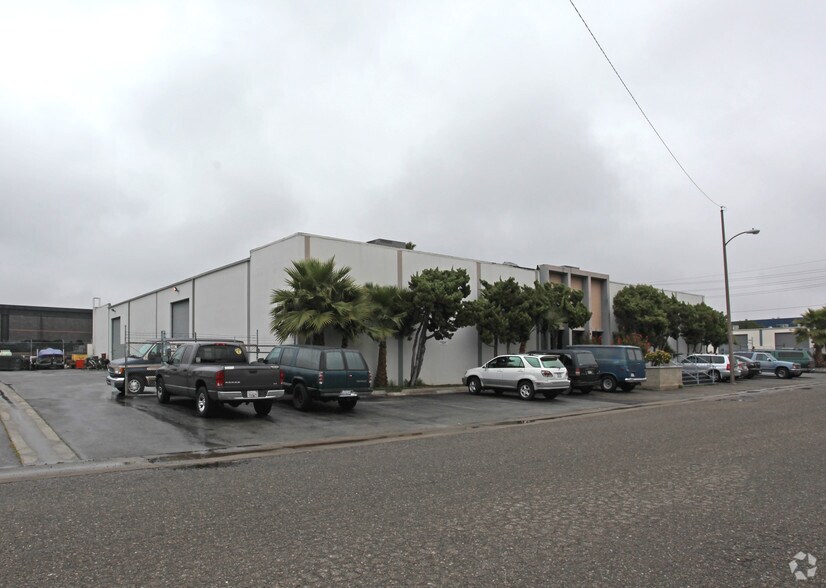 More Photos Of 1411 E Wilshire Ave, Santa Ana Manufacturing For Sale