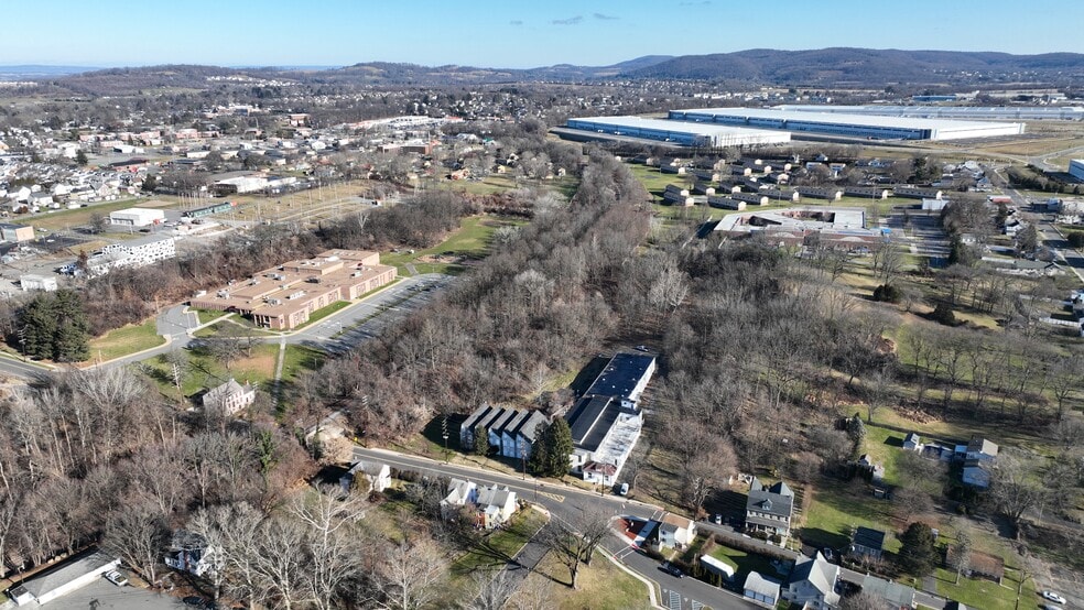 More Photos Of 555 Warren St, Phillipsburg Warehouse For Sale