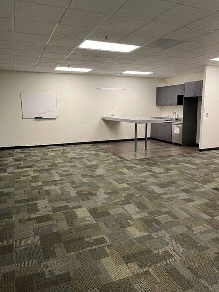 More Photos Of 4749 Bennett Dr, Livermore Research And Development For Sale