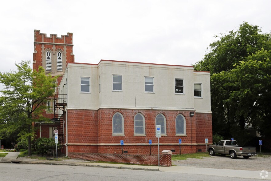 More Photos Of 739 Yarmouth St, Norfolk Coworking Space