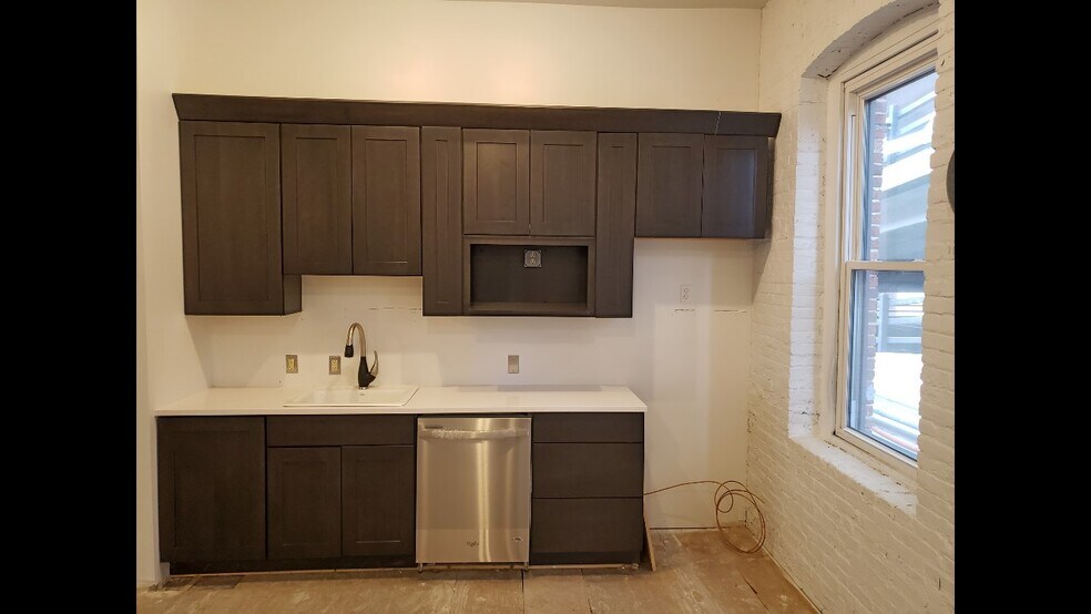 More Photos Of 608 Water St, Baltimore Loft Creative Space For Lease