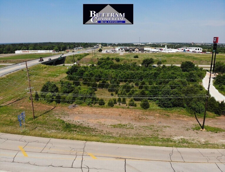 More Photos Of NEC 32nd & I-49, Joplin Land For Sale
