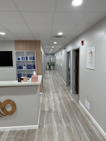 More Photos Of 5168 Campbells Run Rd, Pittsburgh Office For Lease