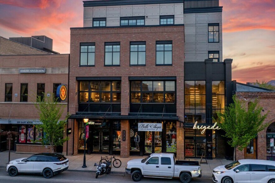 More Photos Of 233 E Main St, Bozeman Storefront Retail Office For Sale
