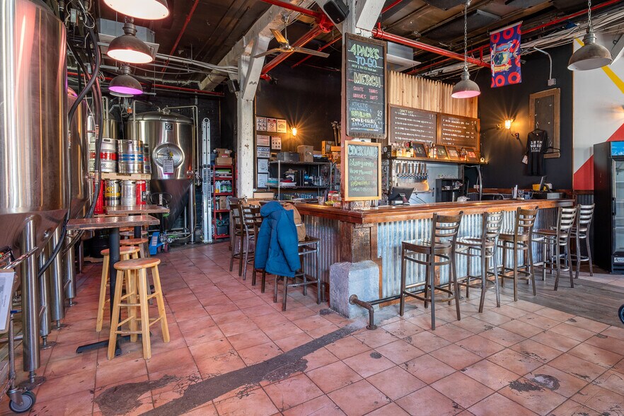 More Photos Of 300 Richardson St, Brooklyn Apartments For Lease