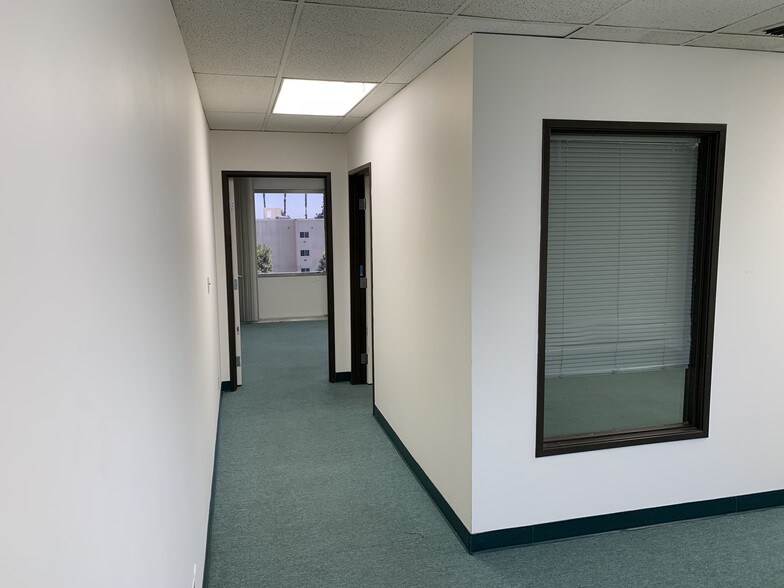 More Photos Of 650 W Duarte Rd, Arcadia Medical For Lease
