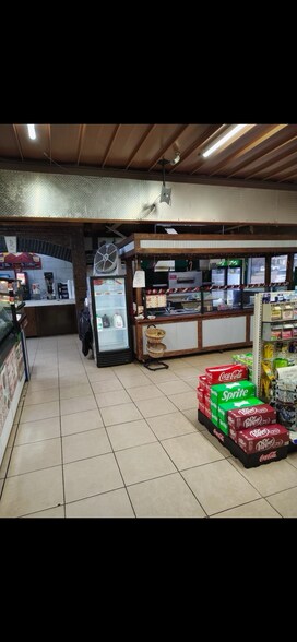 More Photos Of 6918 Church Ave, Potts Camp Convenience Store For Sale