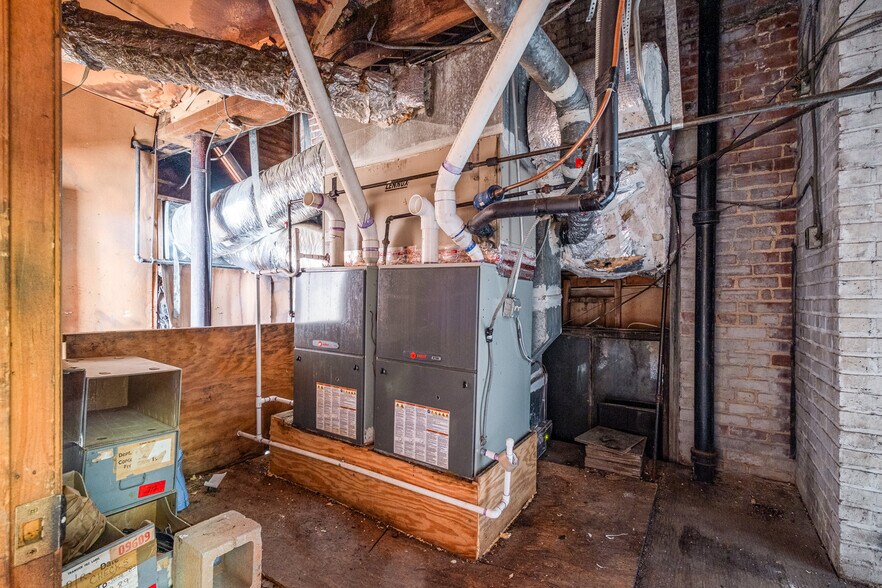 More Photos Of 109 Hampton St, Rock Hill Storefront Retail Office For Sale