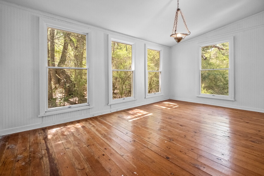 More Photos Of 11394 FM 2661, Tyler Multifamily For Sale