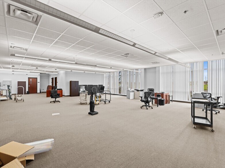 More Photos Of 3701 Communications Way, Evansville Office For Sale