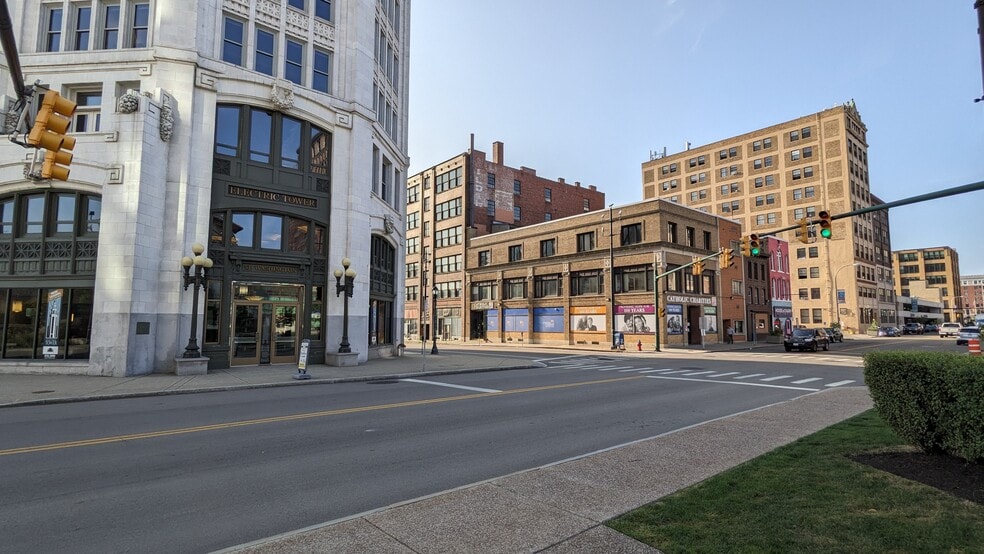 More Photos Of 525 Washington St, Buffalo Office Residential For Sale