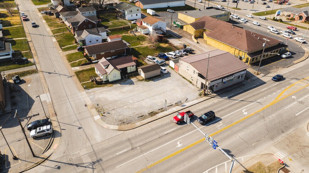 More Photos Of 2006 Camden Ave, Parkersburg Storefront Retail Residential For Sale