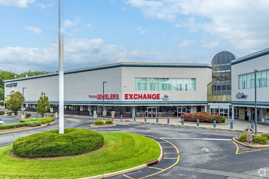 More Photos Of 275 Route 4, Paramus Unknown For Lease