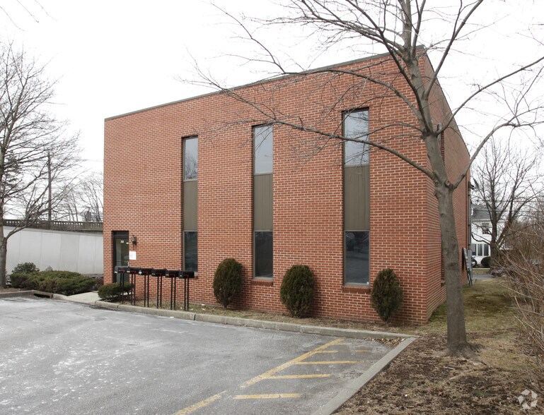 More Photos Of 321 Main St, Woodbridge Office For Lease