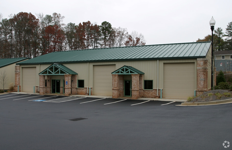 Primary Photo Of 875 Gettysburg Trl, Kennesaw Light Distribution For Lease