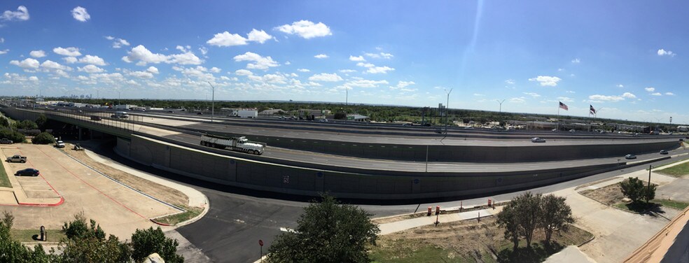 More Photos Of 415 E Airport Fwy, Irving Loft Creative Space For Lease