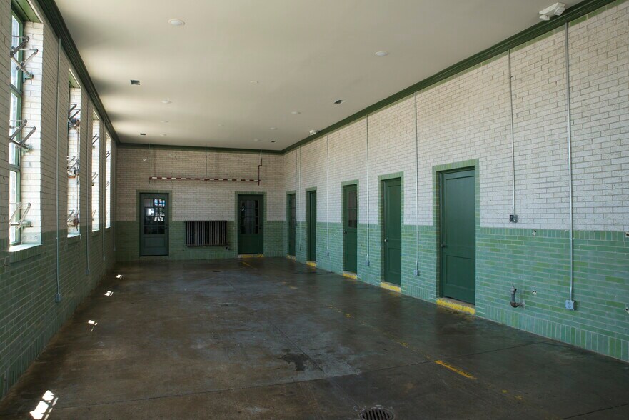 More Photos Of 1220 Gallatin Ave, Nashville Storefront Retail Office For Sale