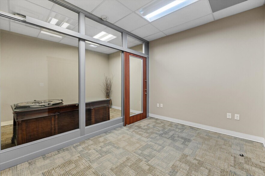 More Photos Of 1112 W Main St, Boise Apartments For Lease