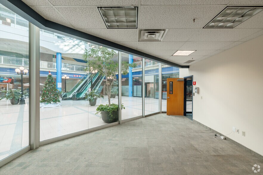 More Photos Of 441 S Salina St, Syracuse Office For Lease