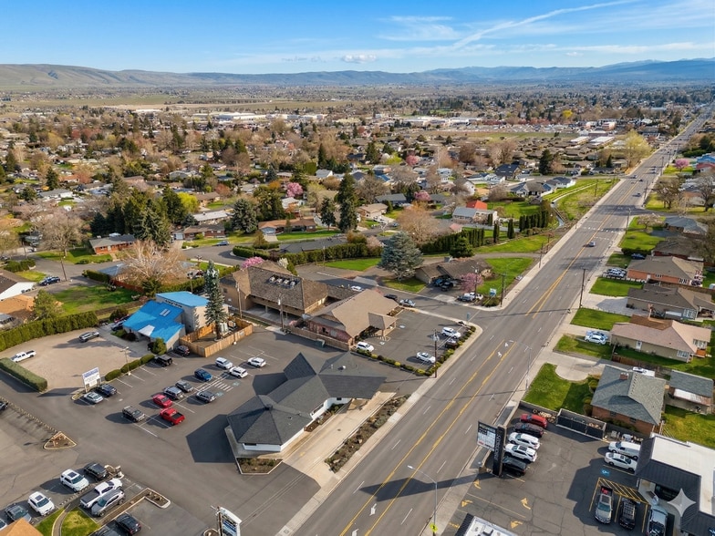 More Photos Of 4112 Summitview Ave, Yakima Office Residential For Sale