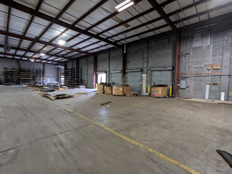More Photos Of 467 Lakeshore Pky, Rock Hill Distribution For Lease