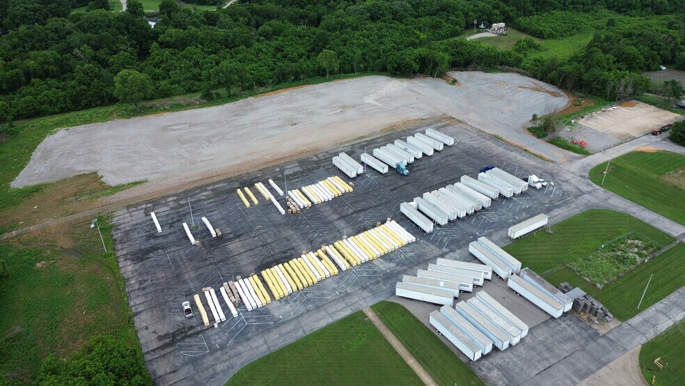 More Photos Of 981 Industrial Park Rd, Columbia Land For Lease