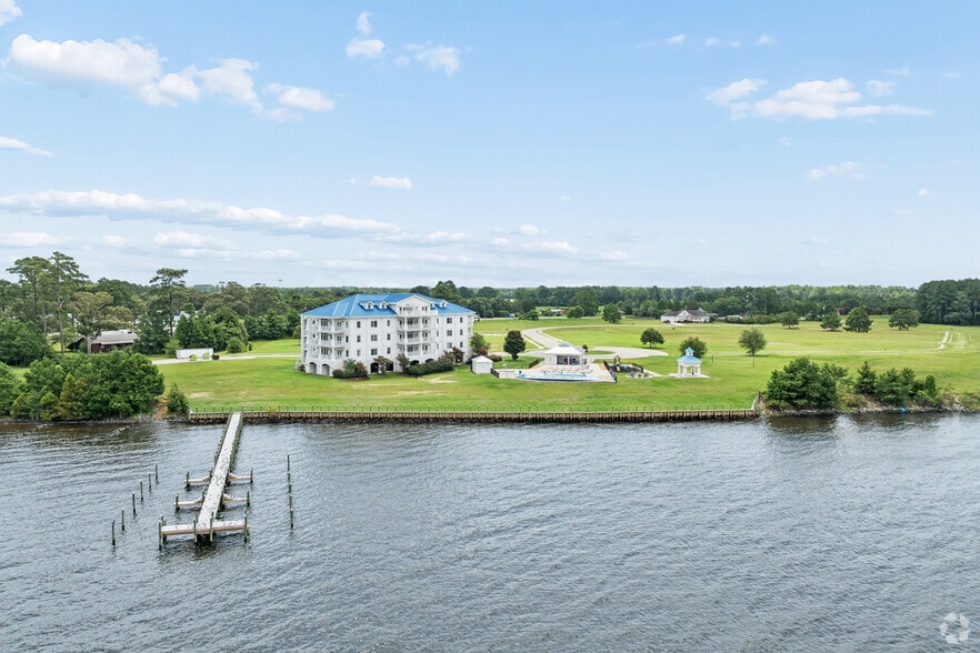 More Photos Of 231 Waterside Dr, Roper Apartments For Sale