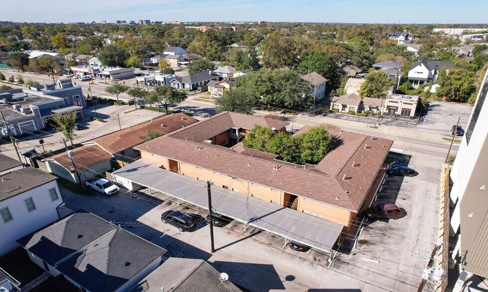 More Photos Of 714-724 E 11th St, Houston Apartments For Sale