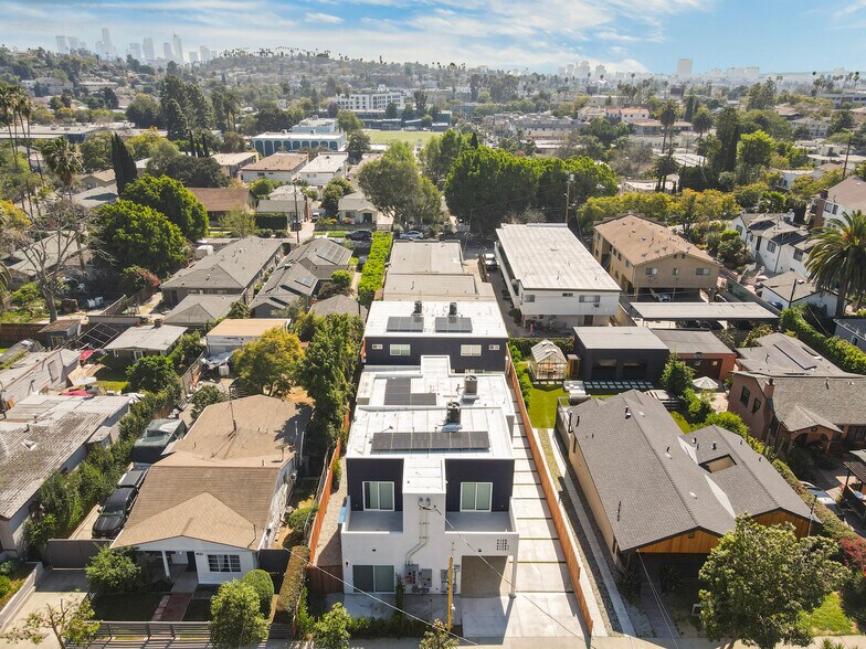 More Photos Of 4126 Clayton Ave, Los Angeles Multifamily For Sale