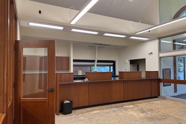 More Photos Of 1070 North Ave, Burlington Bank For Lease