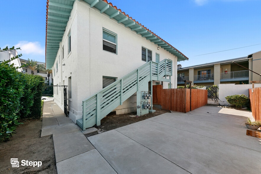 More Photos Of 1325-1331 E Ocean Blvd, Long Beach Apartments For Sale