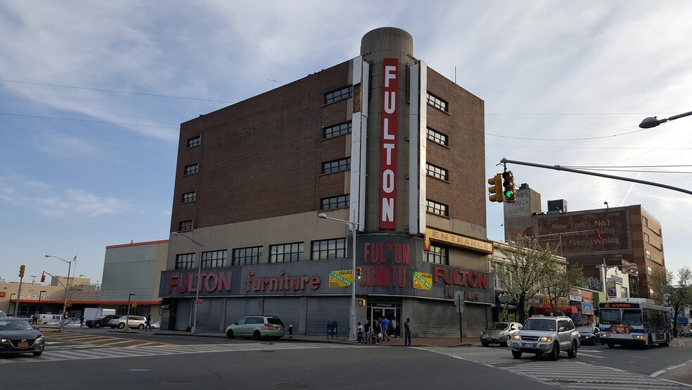 More Photos Of 166-36 Jamaica Ave, Jamaica General Retail For Lease