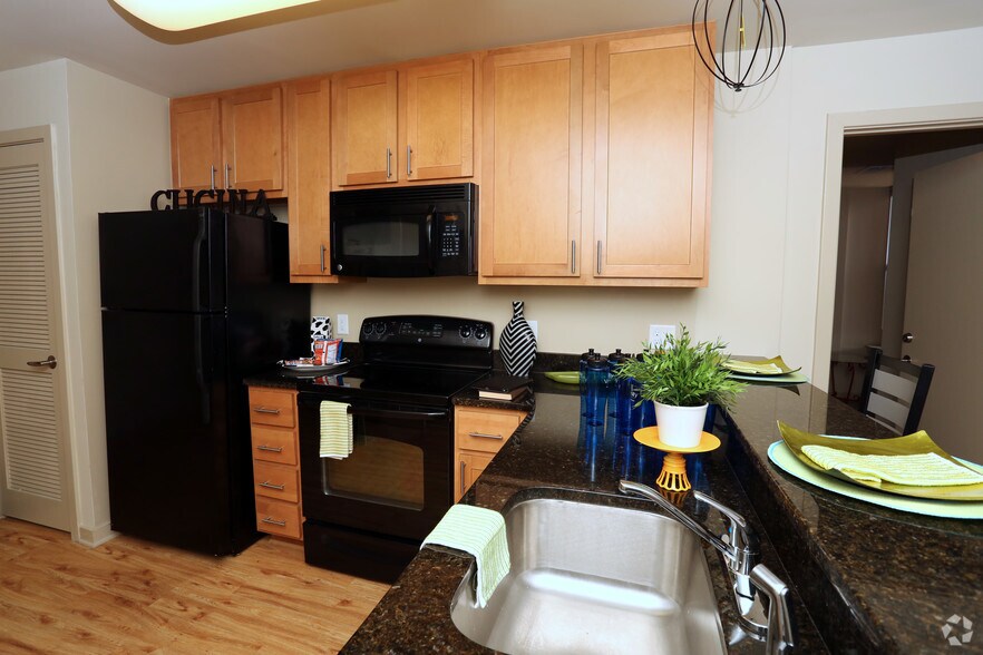 More Photos Of 30 W Biddle St, Baltimore Apartments For Lease