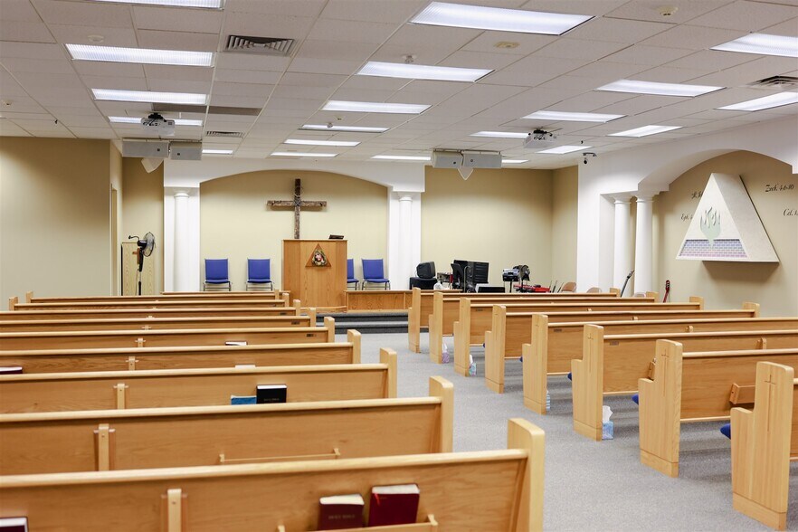 More Photos Of 735 High Blvd, Reading Religious Facility For Sale