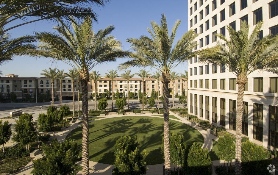 More Photos Of 20 Pacifica, Irvine Office For Lease