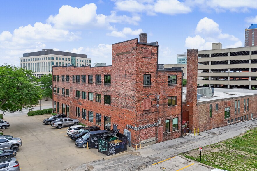 More Photos Of 506 3rd St, Des Moines Loft Creative Space For Lease