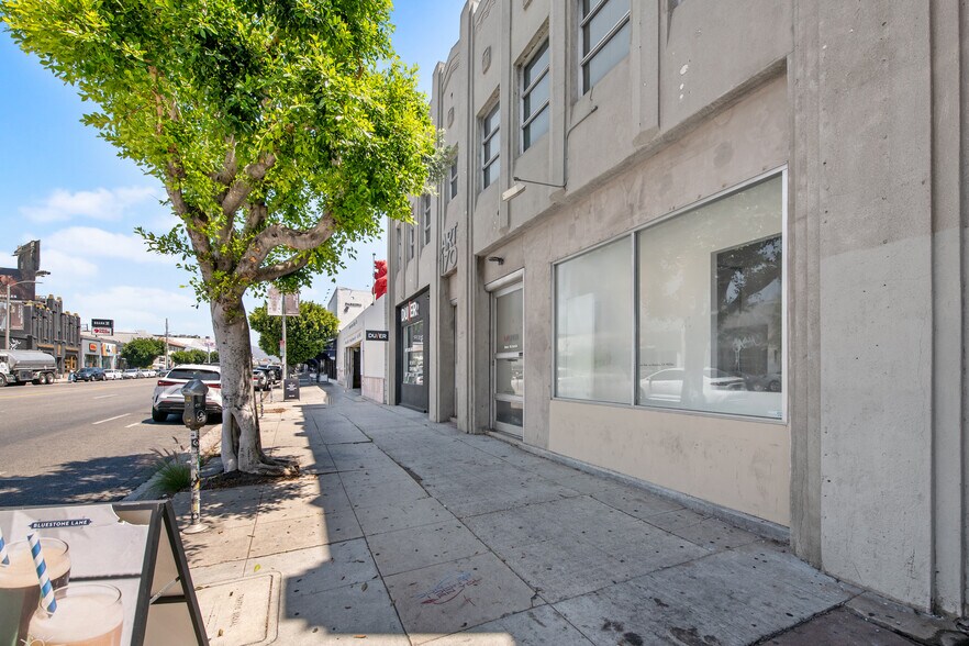 More Photos Of 170 S La Brea Ave, Los Angeles Storefront Retail Office For Lease