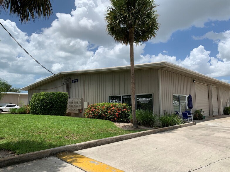 More Photos Of 3573 Enterprise Ave, Naples Warehouse For Sale
