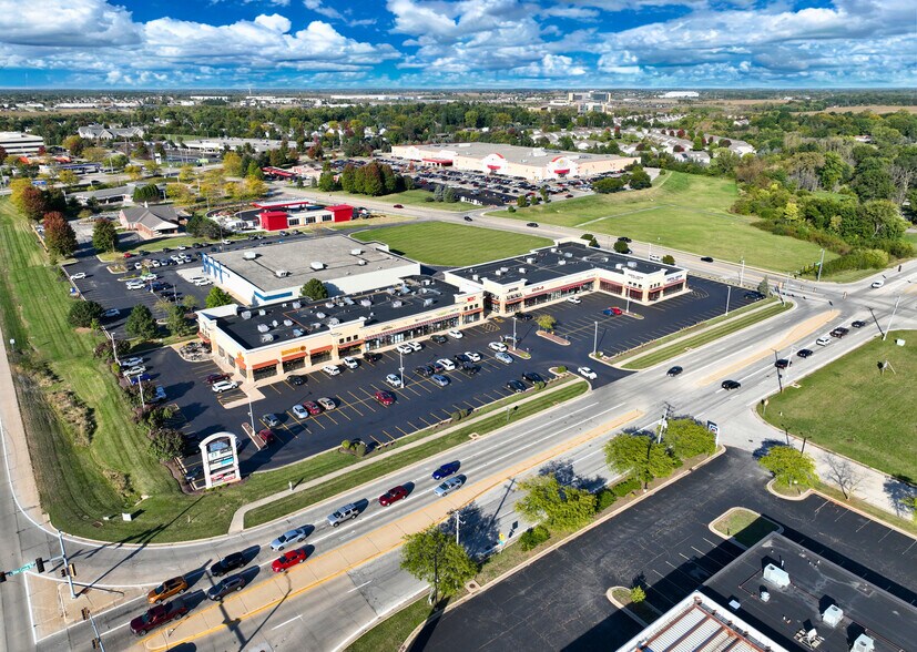 More Photos Of 3001-3061 N Perryville Rd, Rockford Unknown For Lease