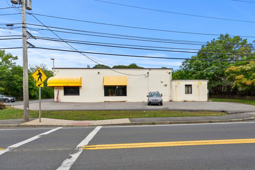 More Photos Of 168 Eastern Ave, Gloucester Truck Terminal For Sale