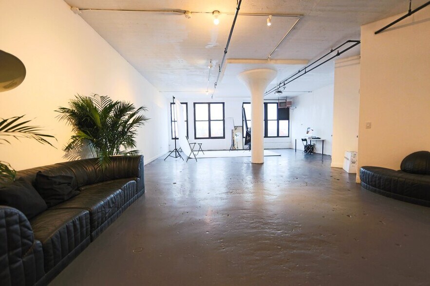 More Photos Of 20 Grand Ave, Brooklyn Loft Creative Space For Sale