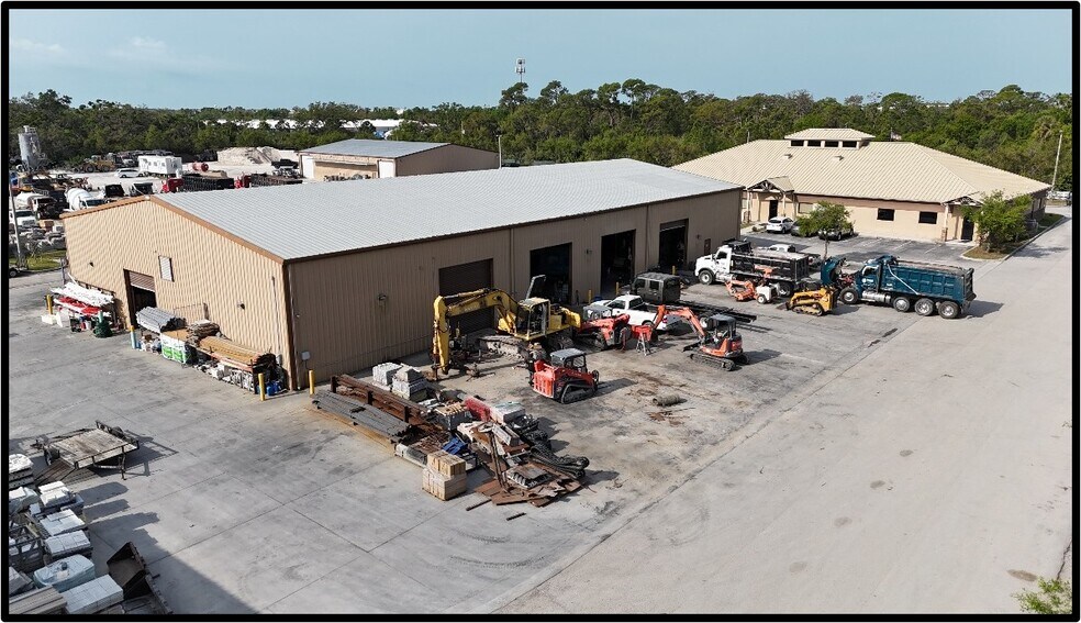 More Photos Of 7405 28th Street Ct E, Sarasota Warehouse For Lease