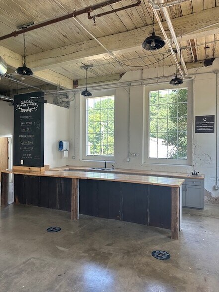 More Photos Of 153 Frazier loop, Statesville General Retail For Sale