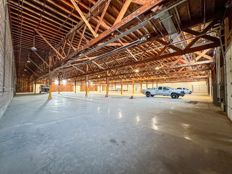 More Photos Of 90 S Garnet St, Tooele Warehouse For Lease