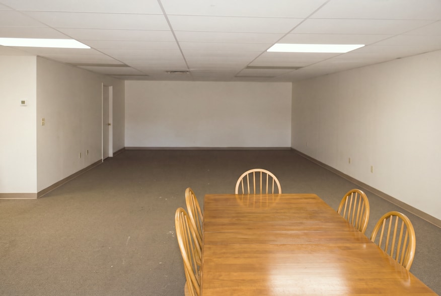 More Photos Of 53 Providence St, West Warwick Restaurant For Sale