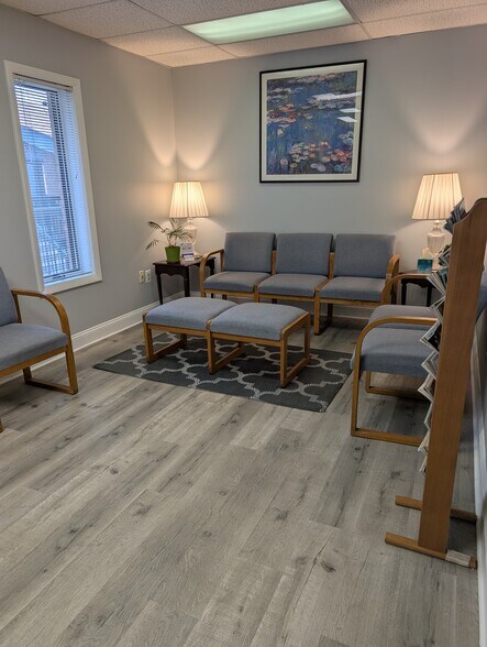 More Photos Of 10875 Main St, Fairfax Medical For Lease