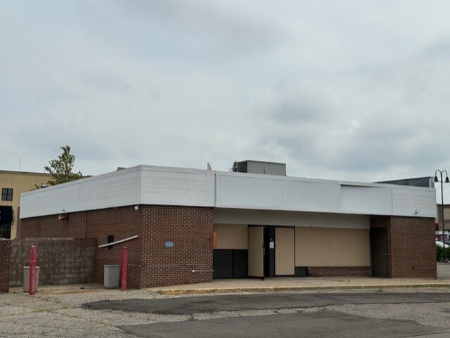 Primary Photo Of 228 Benton Dr N, Sauk Rapids Storefront Retail Office For Lease