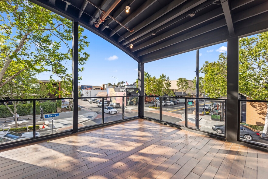 More Photos Of 11100 Downey Ave, Downey Restaurant For Sale