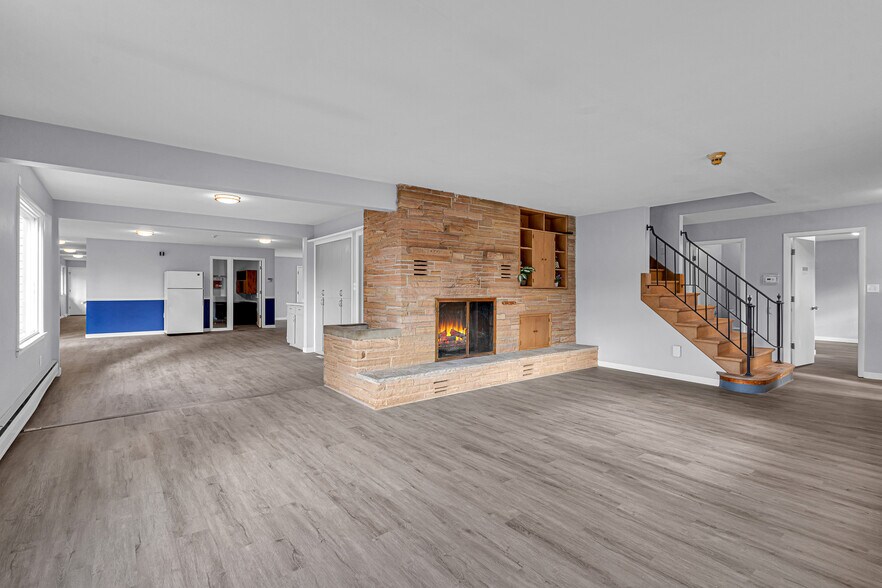 More Photos Of 920 N 26th St, Sheboygan Continuing Care Retirement Community For Sale