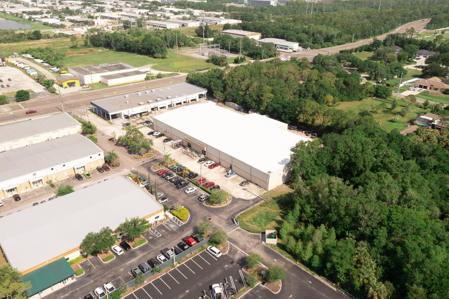 More Photos Of 9937 Race Track Rd, Tampa Manufacturing For Lease